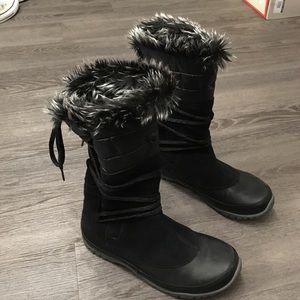 The North Face Fur Lace Up  Winter Boots