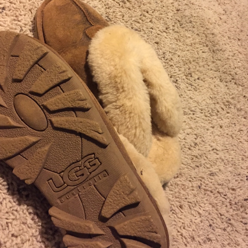 Never worn, UGG slippers