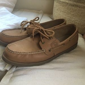 Brown leather Sperry Top-Siders