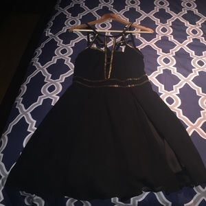 Lulus' little black dress. Size: Medium