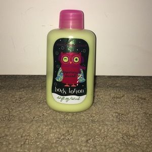 Peppermint swirl body lotion