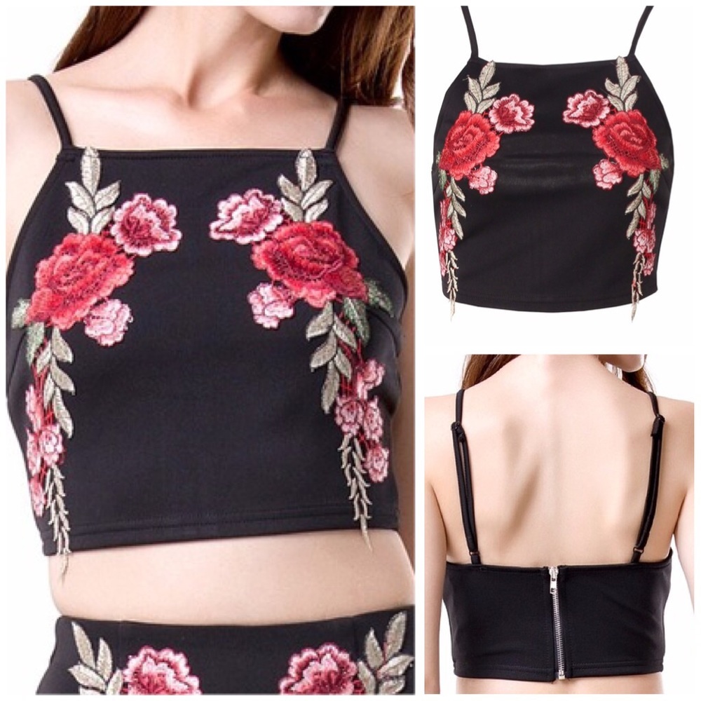 NEW | Black Rose embroidered crop tank - Picture 2 of 3