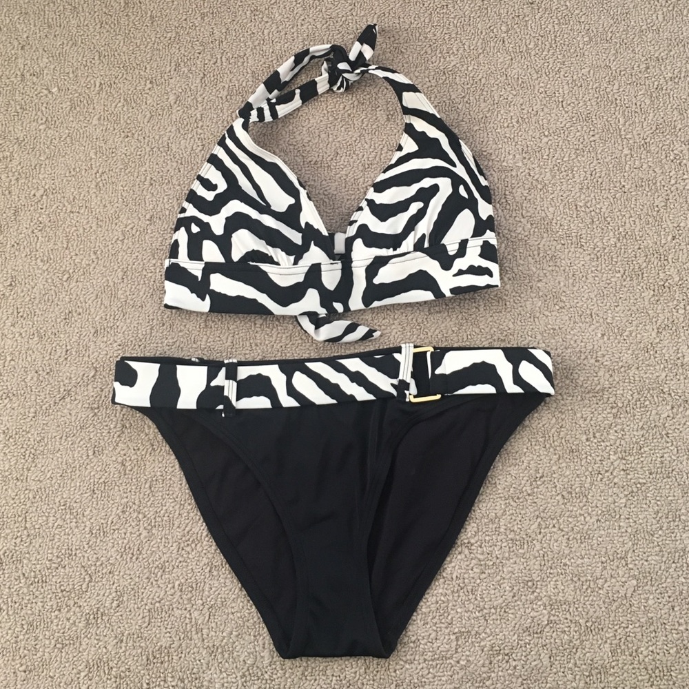 Victoria Secret Swimsuit - 2 PC NEW