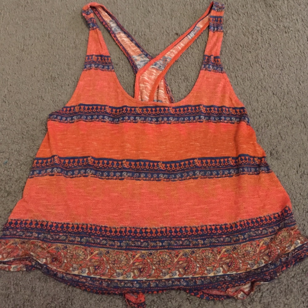 NWOT urban outfitters crop top.