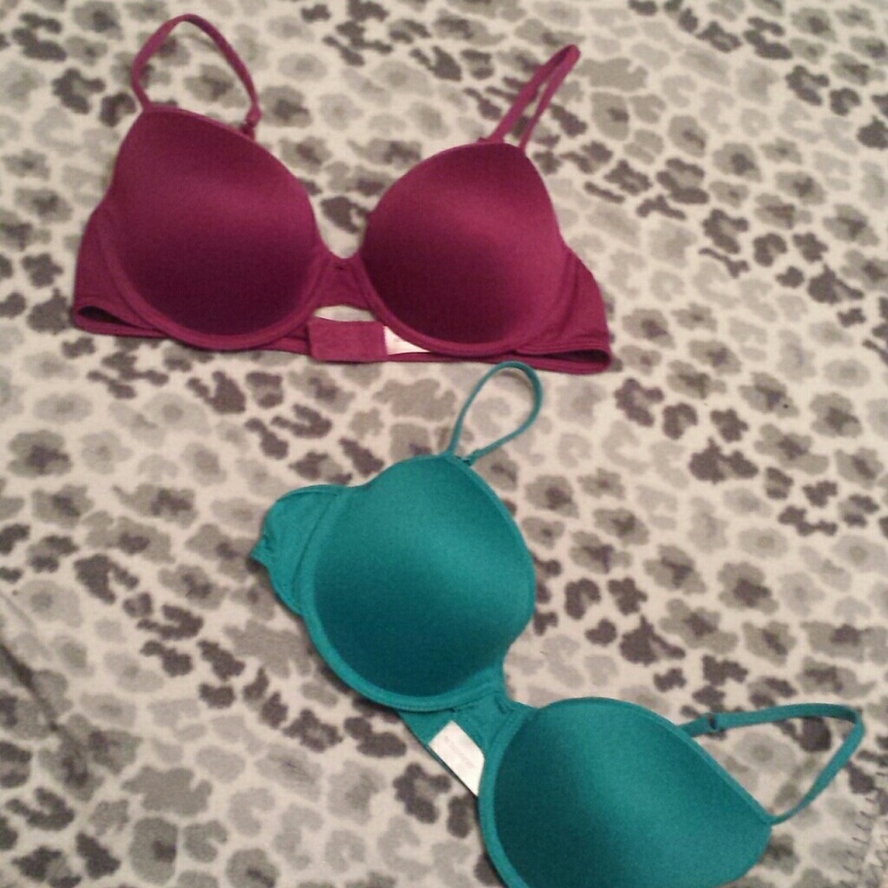 2 bras