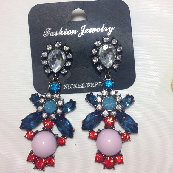 Statement earrings - Picture 2 of 4