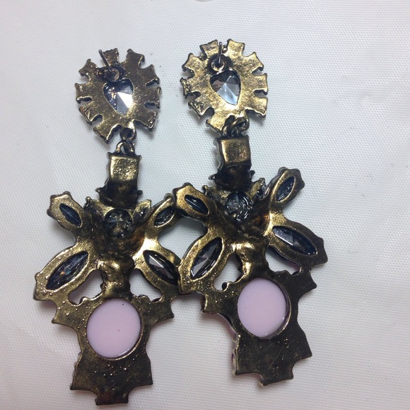 Statement earrings - Picture 4 of 4