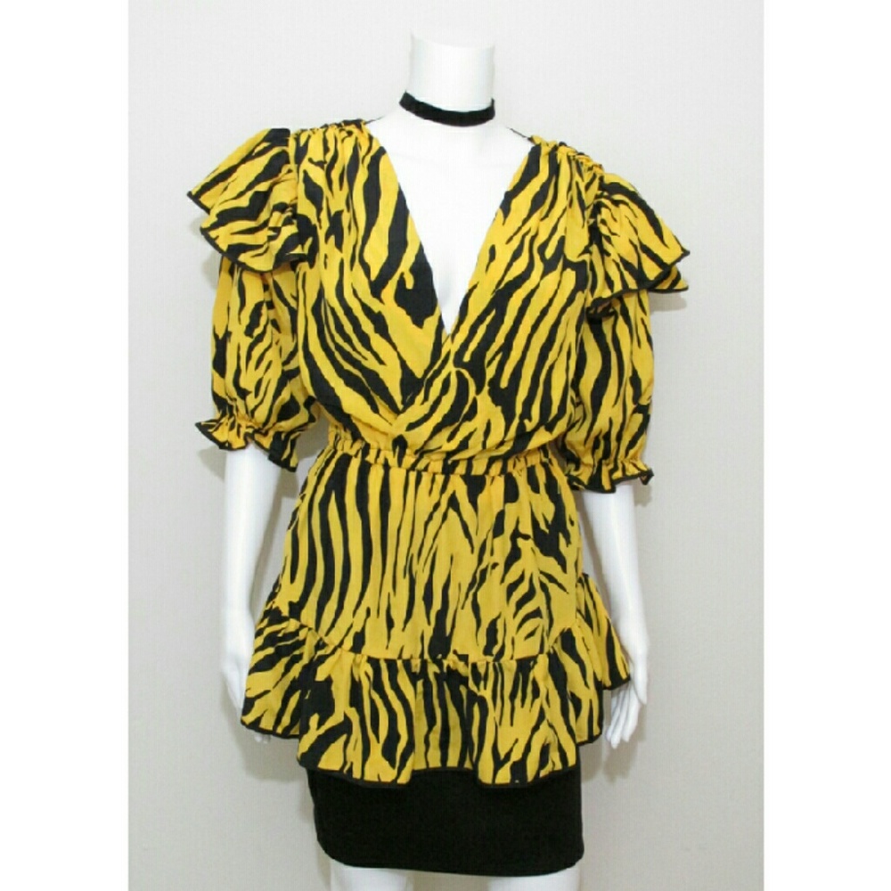 SOLD. Vintage Blouse