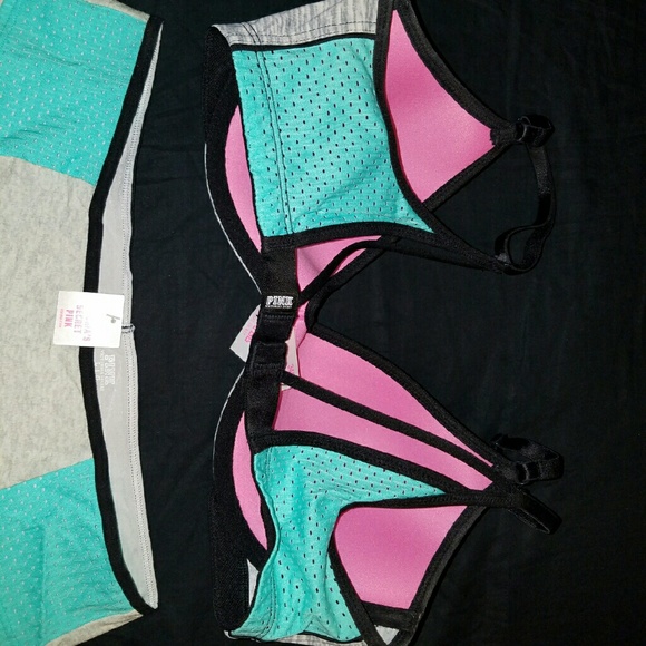 VS Pink Bra/Panty Set - Picture 2 of 8