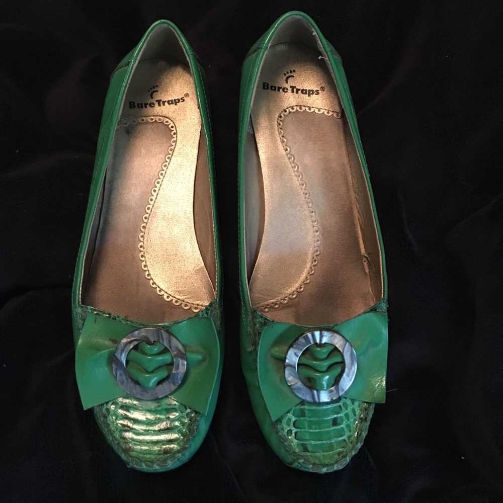 Cute green loafers