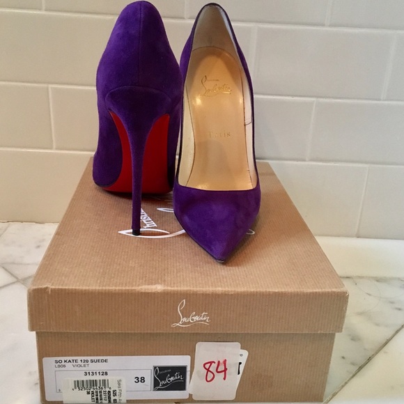 Christian Louboutin Shoes - Christian Louboutin So Kate size 38 (7.5 US)