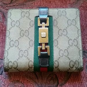 GUCCI SOLD SOLD SOLD