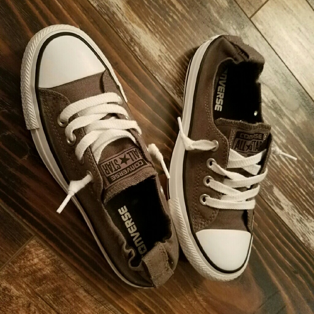 CONVERSE ALL STAR TENNIS SHOES sz 6