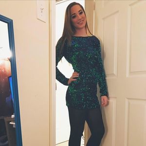 Meet your Posher, Laurena