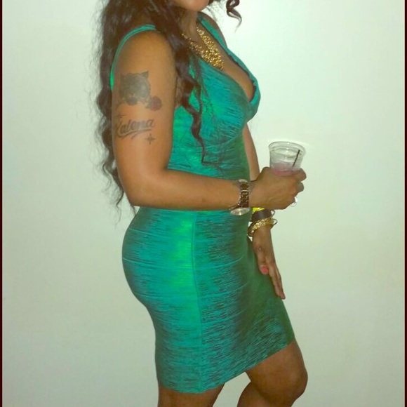 This dress is the real deal. 1x wore - Picture 1 of 1