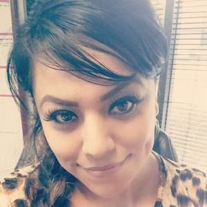 Meet your Posher, Lorraine