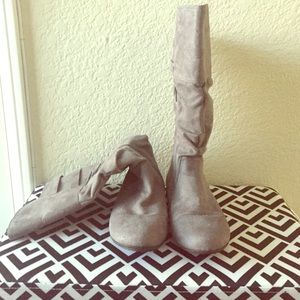 Never Worn Size 5 Winter Tall Boots