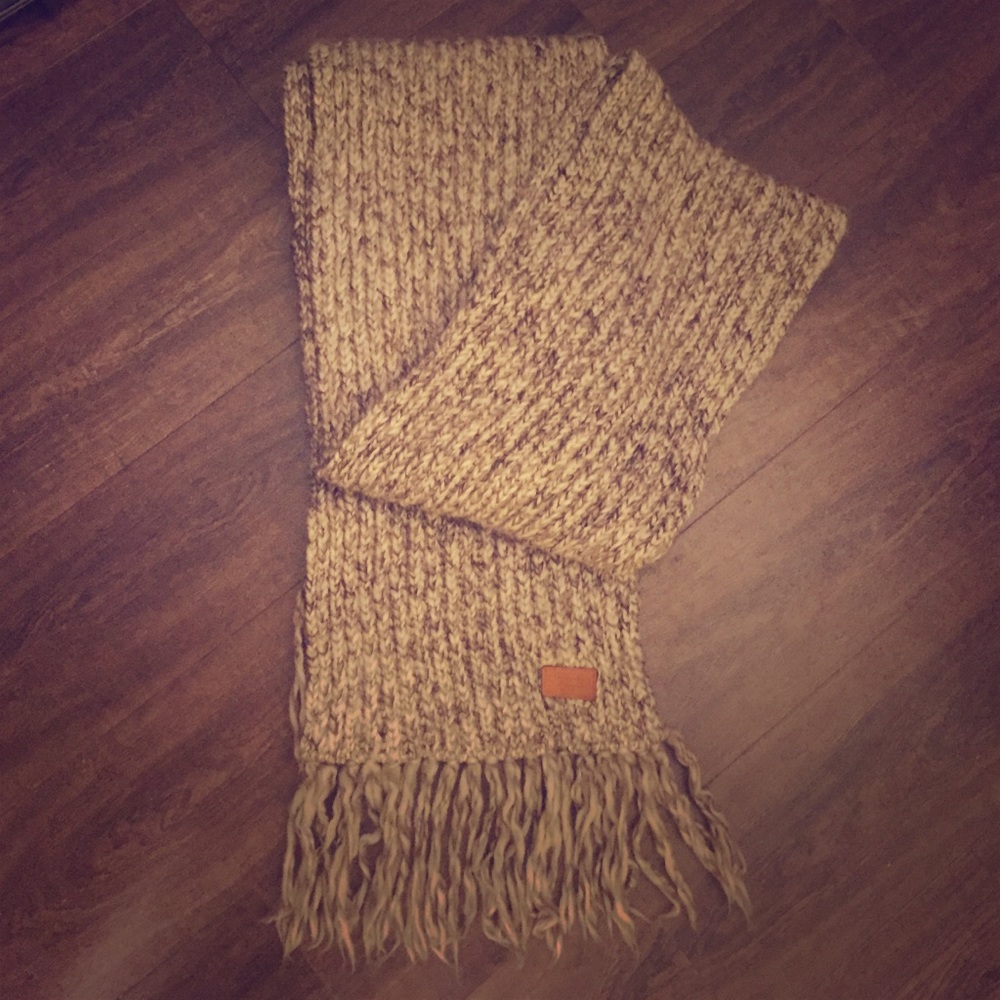 COACH Wool Cable Knit Scarf - So Cozy!