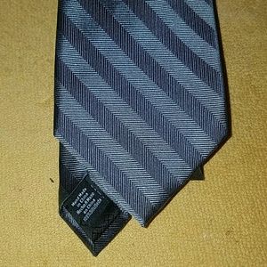 Men's tie