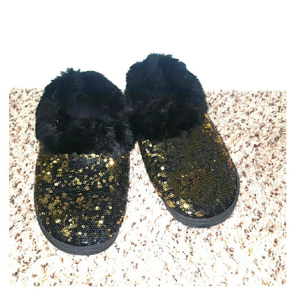 Dearfoam sequin black clogs slippers