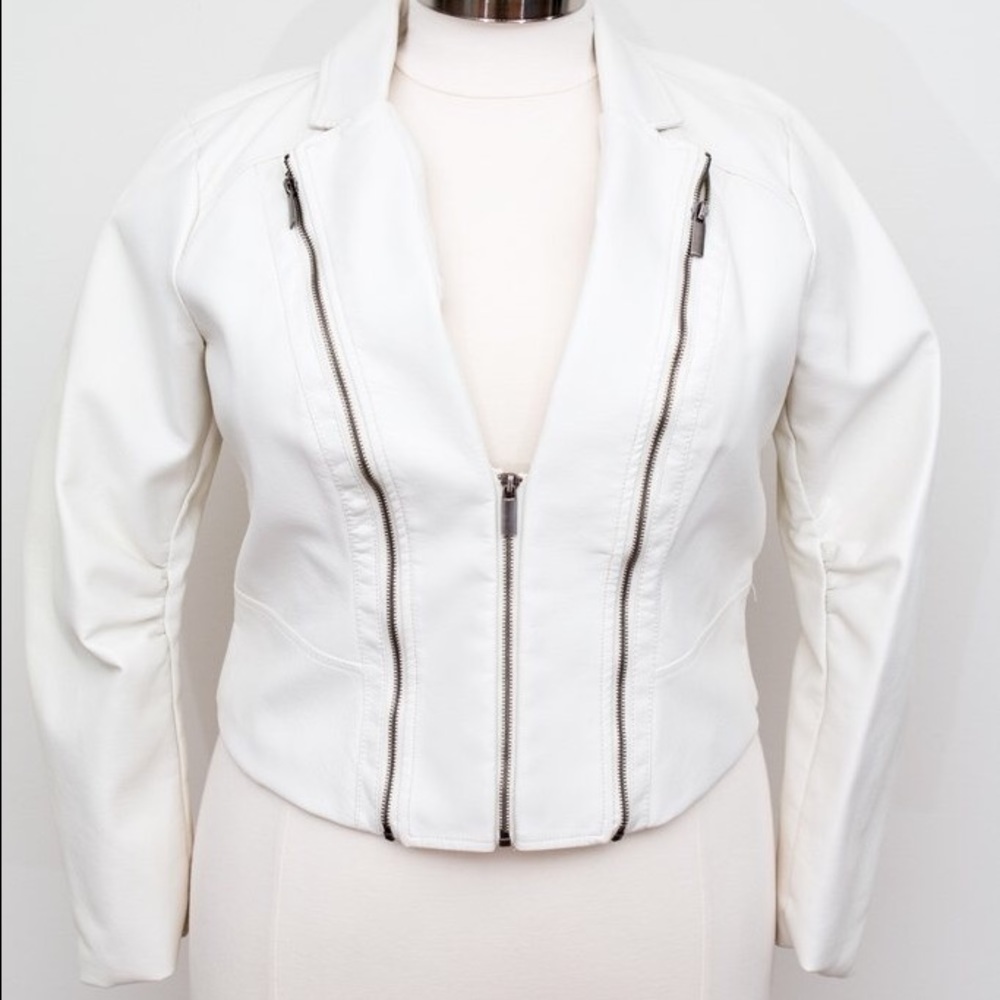 Manifesto White Faux Leather With Zipper Detail