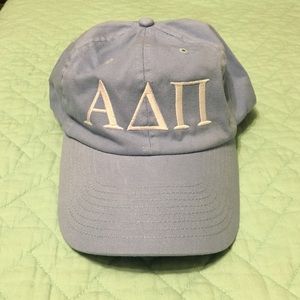 Adpi hat