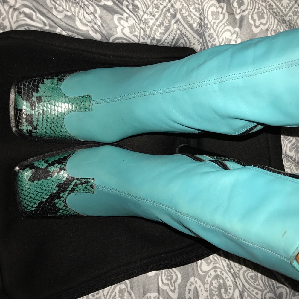 Women's Heeled Boots SIZE 7