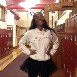 Meet your Posher, Jade