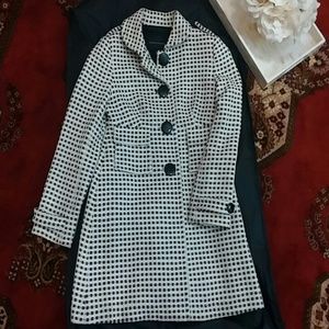 Woman's short coat
