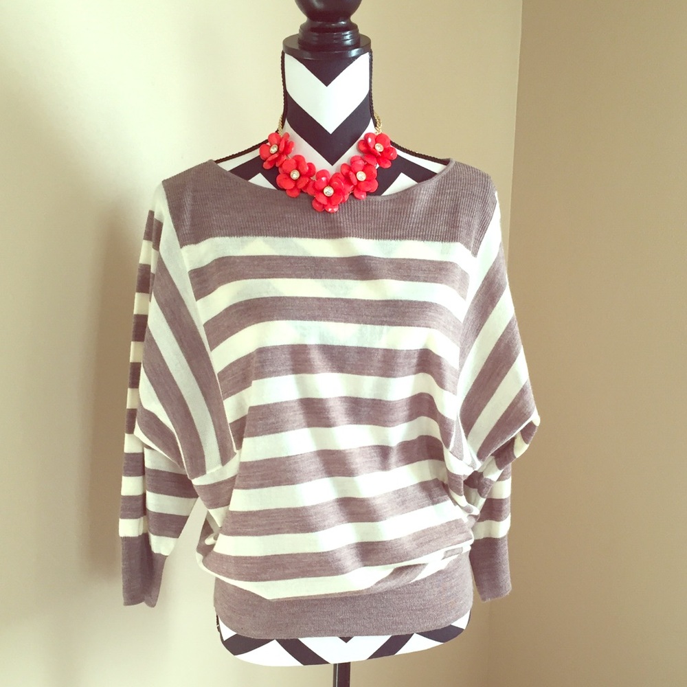 ⚜️Ann Taylor LOFT Lightweight Pullover⚜️