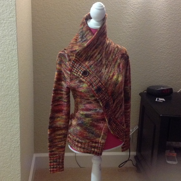 Sweater - Picture 2 of 3