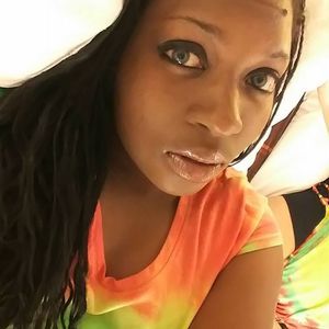 Meet your Posher, Krystal