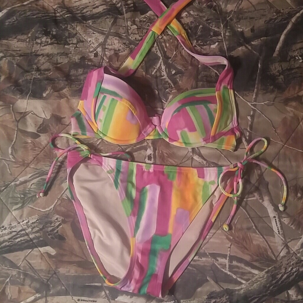 Victoria secret bikini push up