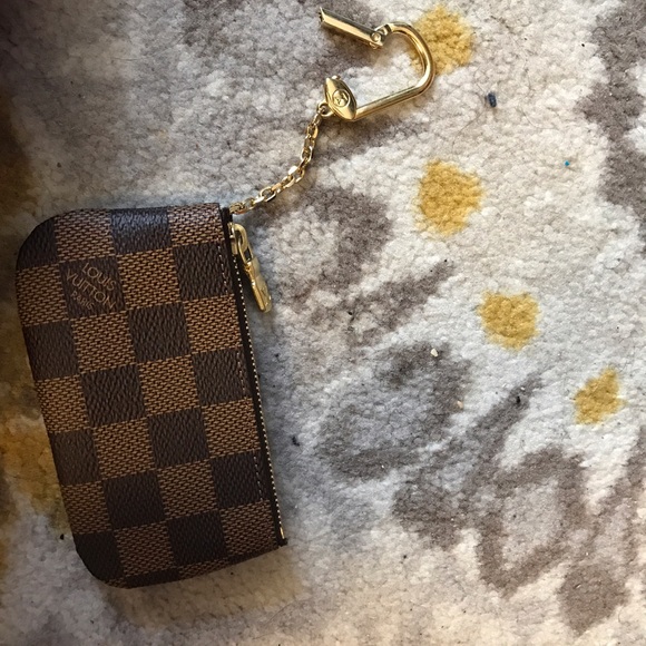 Louis Vuitton Accessories - Authentic Louis Vuitton Key Wallet
