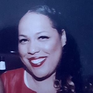 Meet your Posher, Iesha