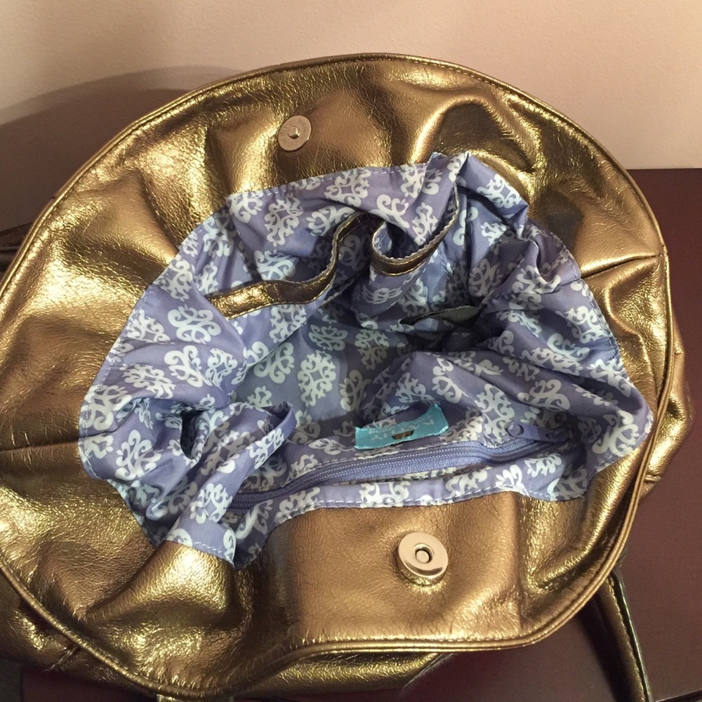 Purse - Picture 3 of 3