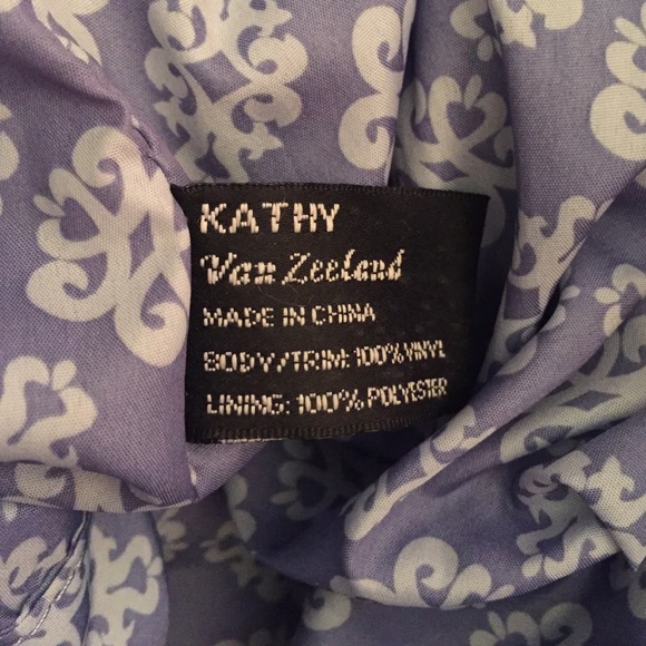 Purse - Picture 2 of 3