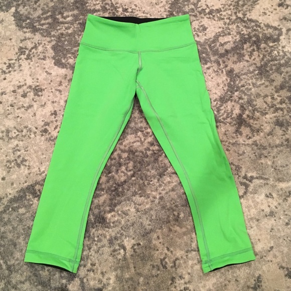 lululemon athletica Pants - Lululemon wonder under crops