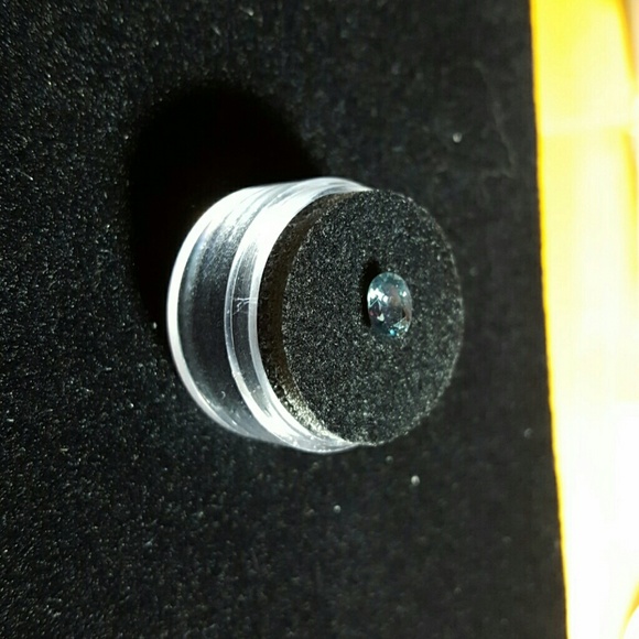 Natural Rare Oval Cut Blue Green Sapphire Stunning - Picture 1 of 4