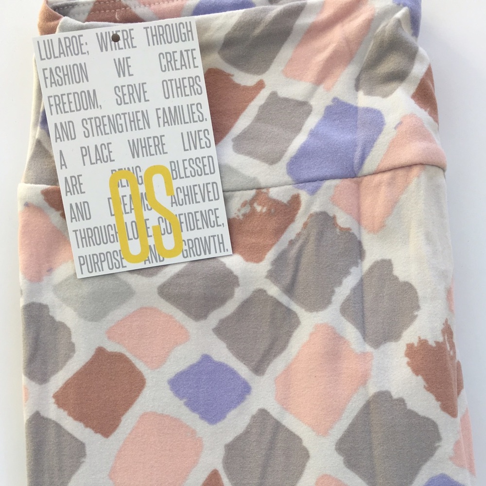 LuLaRoe Leggings OS Brand New with Tags!!!