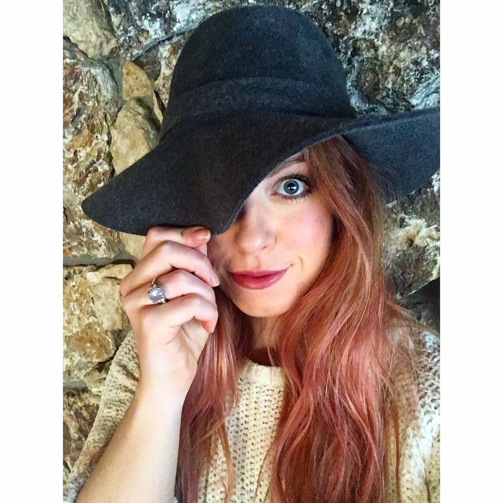 Meet your Posher, Kaia