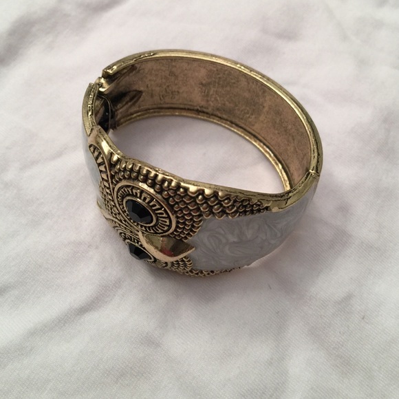 Cute owl bracelet. - Picture 2 of 4