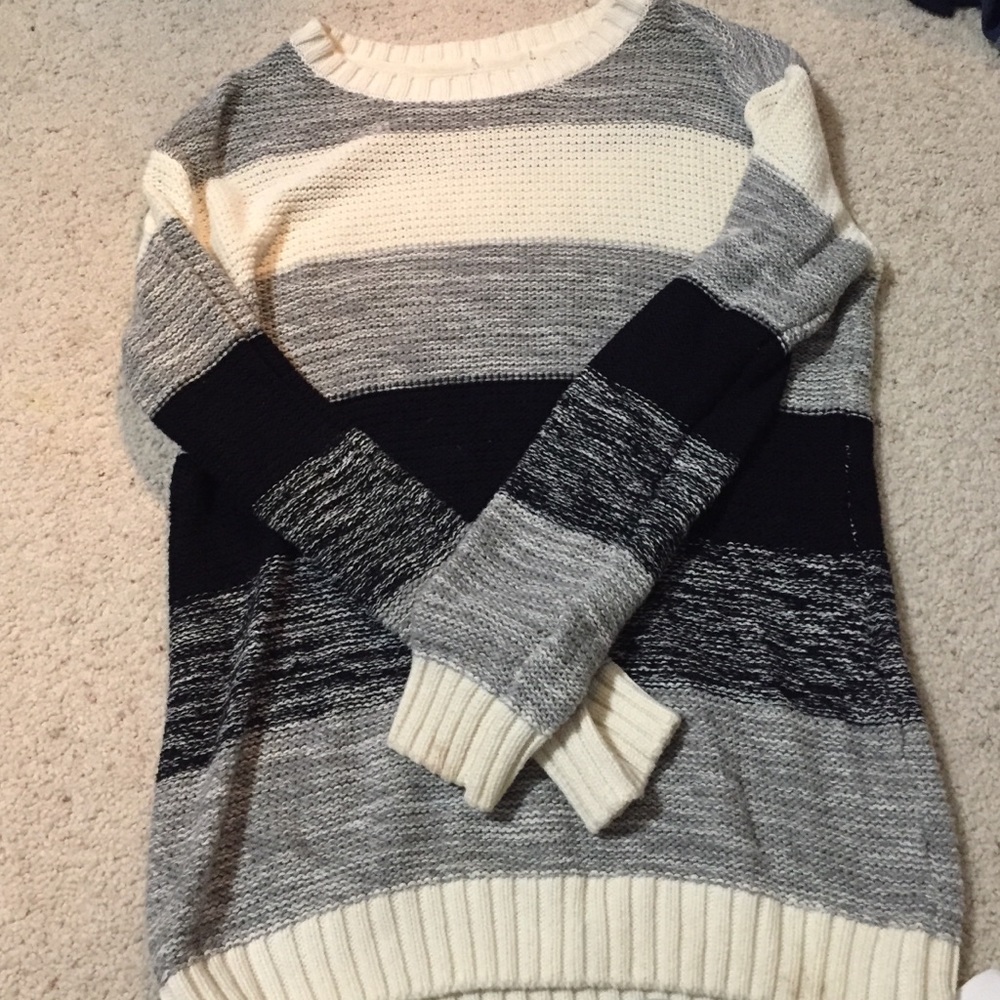 Knit sweater