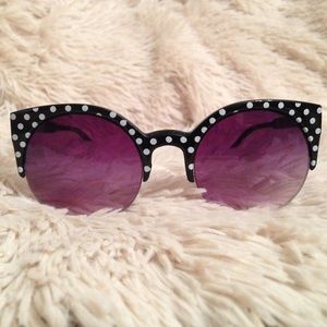 Polka Dot Cat-eye Sunglasses