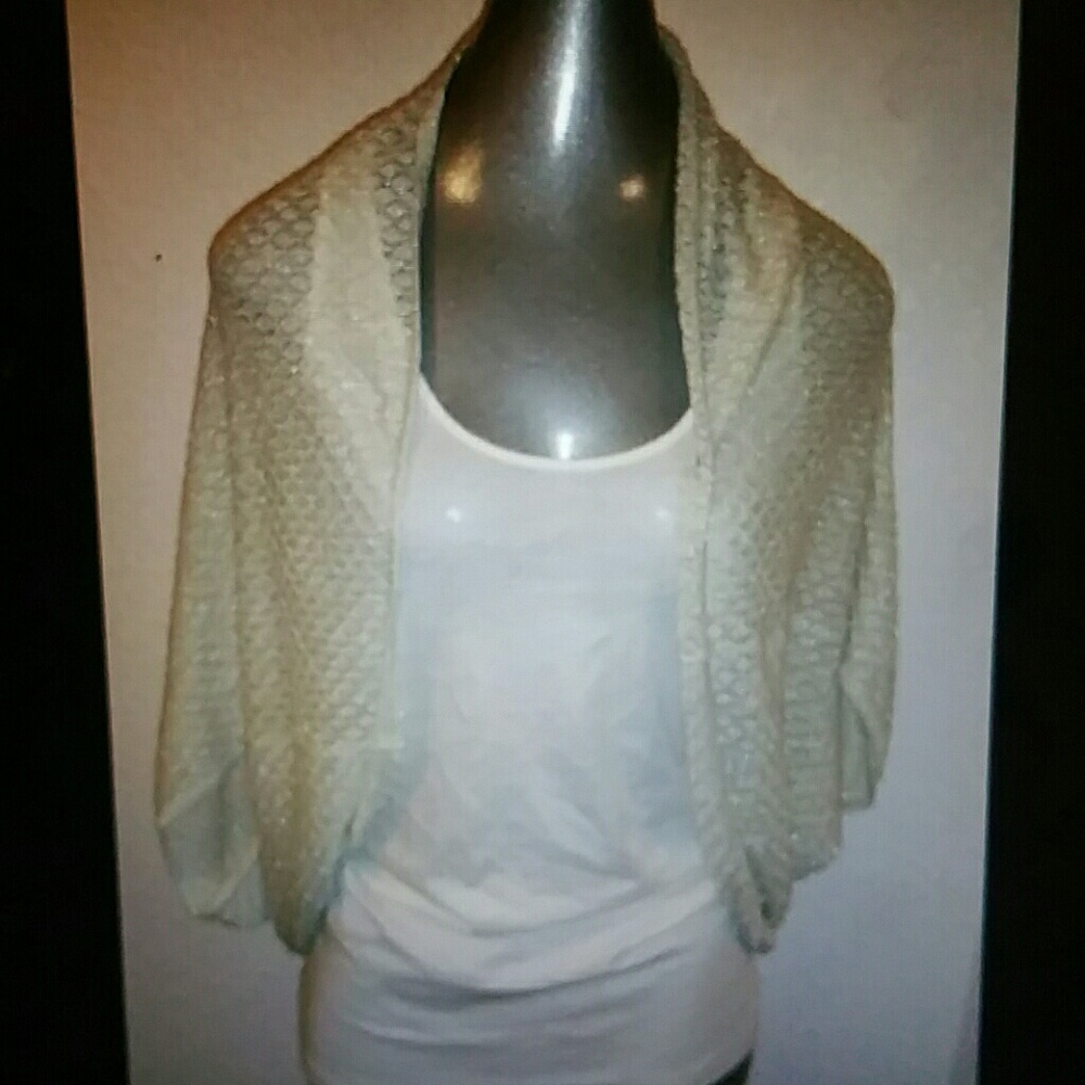 Kenzie Girl Metallic White Shawl Womens Size Small