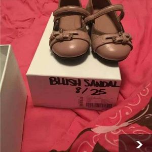 Toodler Burberry shoes