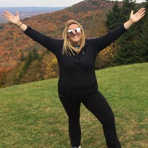 Meet your Posher, Stephanie