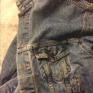levi's denim jacket