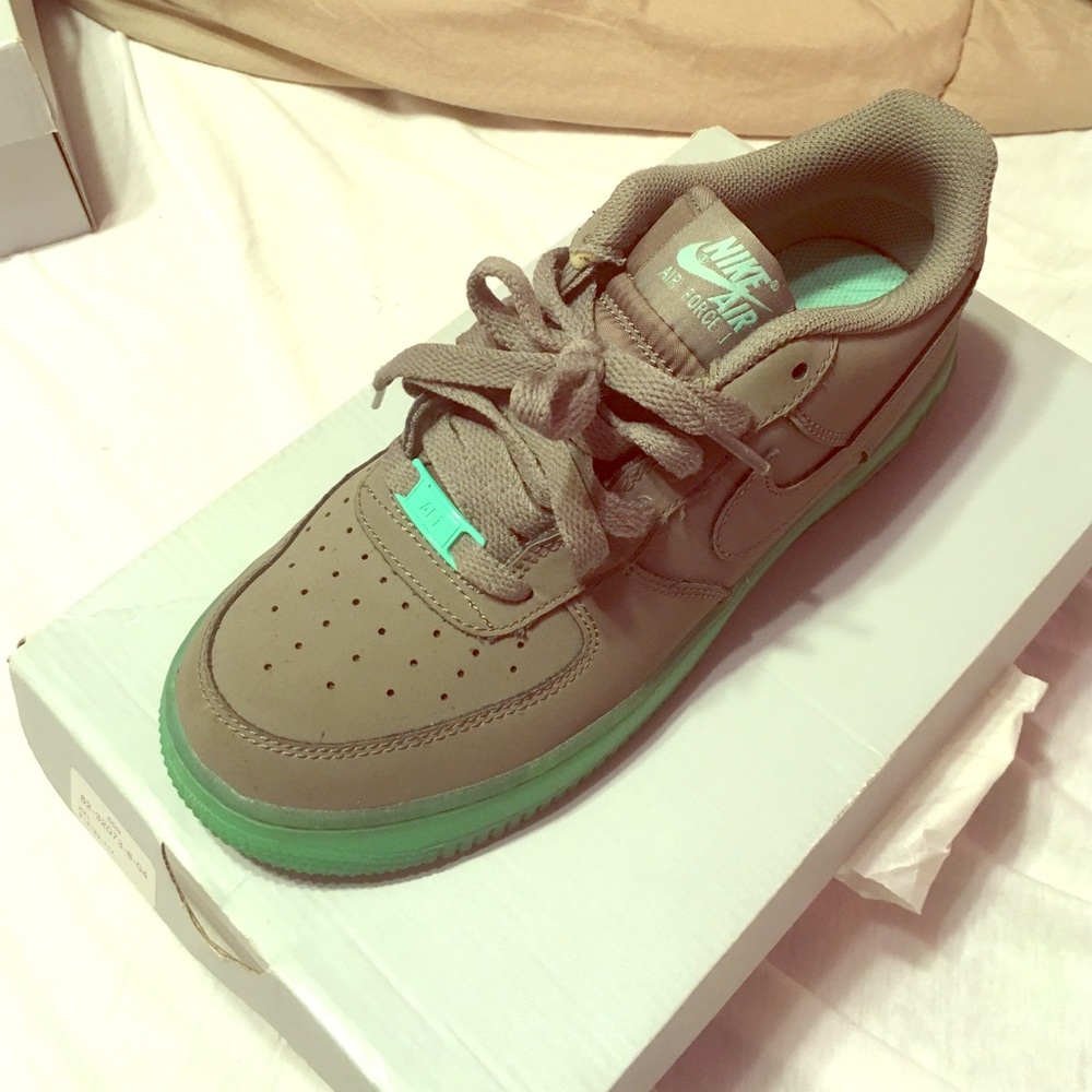 Nike Air Force 1