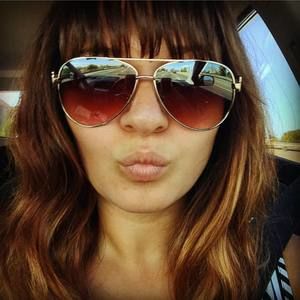 Meet your Posher, Nesmith